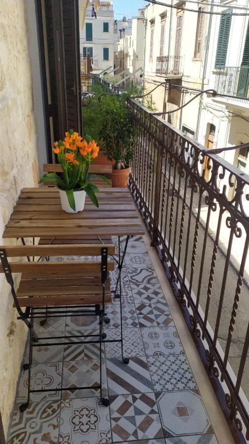 Racconti Di Pietra Acomodação com café da manhã Conversano Exterior foto